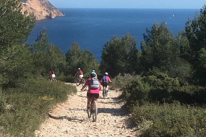 Cassis : Two Calanques Tour by Electric Mountain Bike - Key points at a glance