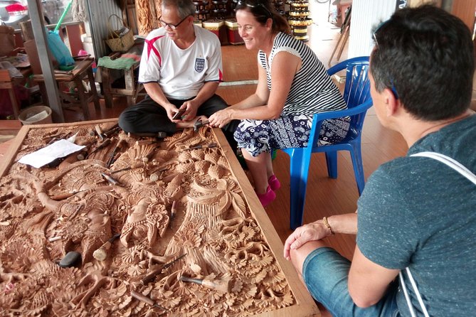 Chiang Mai Paradise Full-Day Cycling Adventure Tour - Temples, paper garlands, and stories about Thai life
