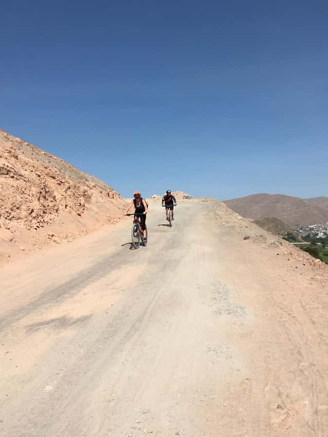 Congata Rover,3 hours bike ride tour in arequipa - Bikes, Helmets, and What You Need to Bring
