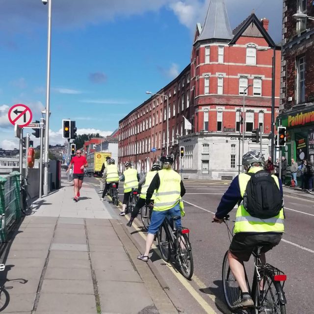 Cork: Cork City Cycle Tour - Regular Bike - Parks, lanes, street art, and the River Lee