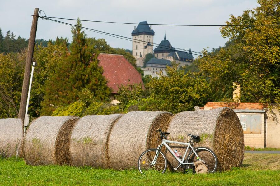 Countryside Bike Tour From Prague To Karlstejn Castle - Dobrichovice and the long country stretch