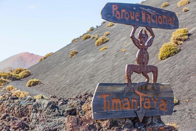 Cycle among volcanoes: Discover the essence of Lanzarote - Who will enjoy this experience most