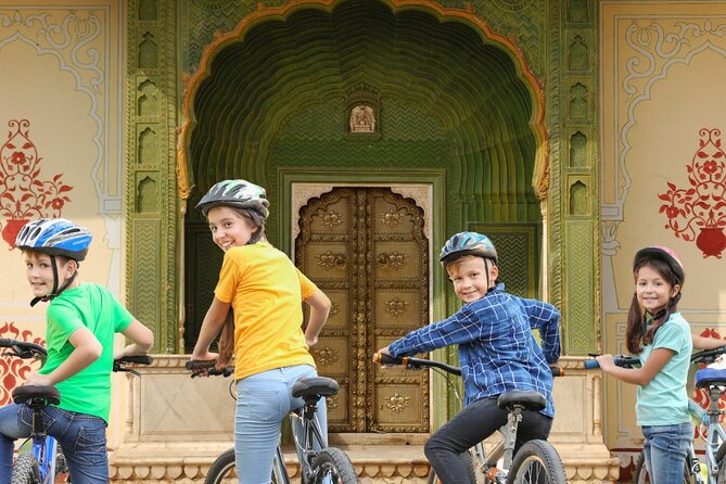 Cycle Through Jaipur's Charm - Cuisine|Heritage|Temple(Awarded) - Pondrik Park and the Royal Family’s Lake