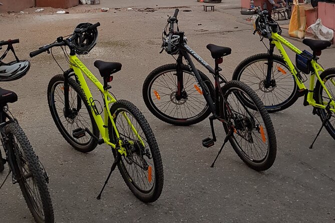 Cycle Through Jaipur's Charm - Cuisine|Heritage|Temple(Awarded) - Tripolia Bazar and an Open-Air Sports Ground