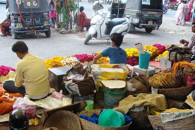 Cycle Through Jaipur's Charm - Cuisine|Heritage|Temple(Awarded) - Thathera Bazaar and the Work of Metal Beaters