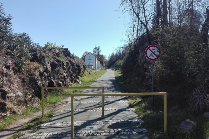 Cycling Ecopista do Dão One Way, full-day from Coimbra - Finishing at Santa Comba Dão