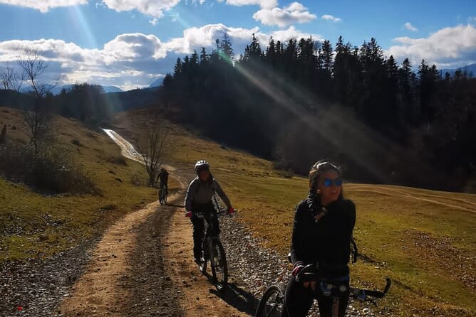 Cycling in Transylvania: Vulcan, Holbav, Cristian. - Holbav, a refreshment stop, and the end of pavement