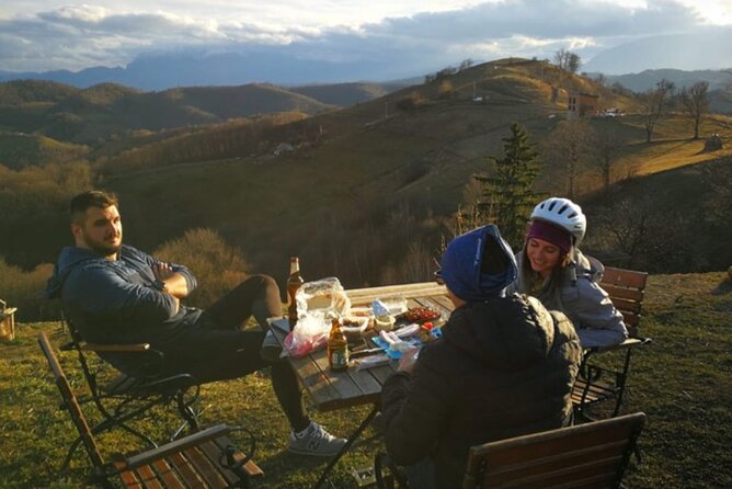 Cycling in Transylvania: Vulcan, Holbav, Cristian. - Cristian’s fortified church and old Saxon houses