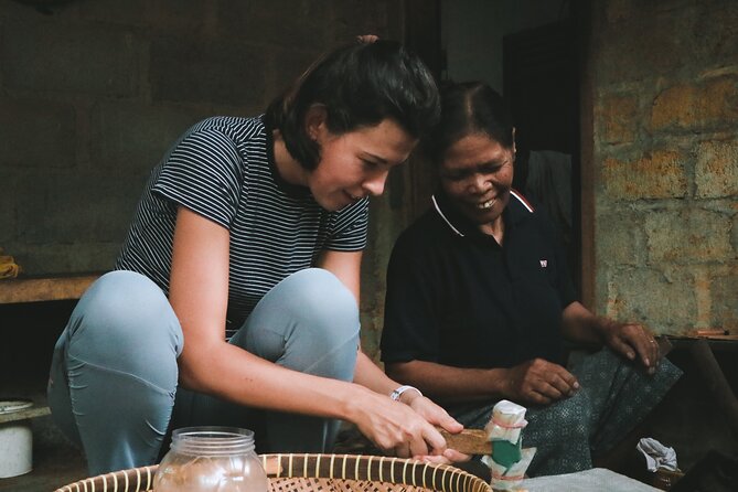 Cycling Tour in Yogyakarta with Lunch 3-Hour - A practical way to see rural Yogyakarta