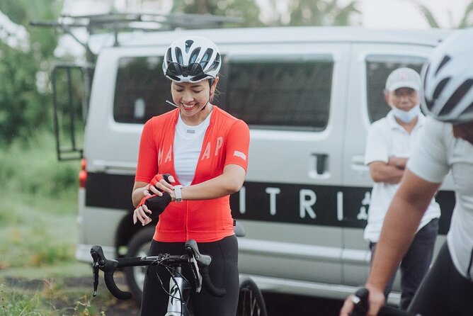 Cycling tour support and evacuation car - How the seven-hour support window works