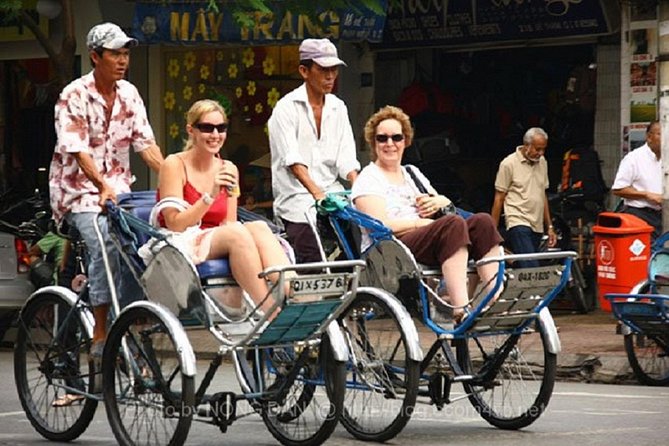 Da Nang Cycle Rickshaw Tour Private with Street Foods/Han Cruise - A slow ride along Bach Dang Street