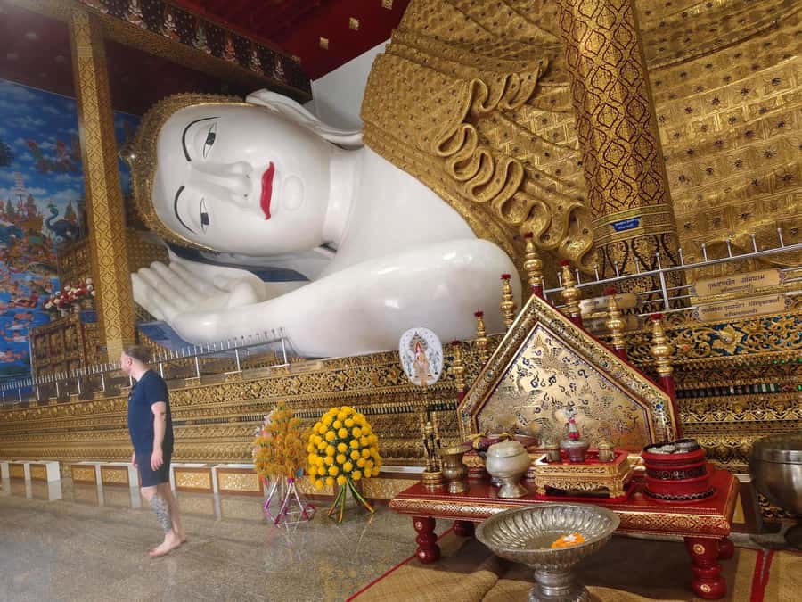 Dantewada, Sticky waterfalls, Wat banden, Paddy rice-field. - Bua Thong Sticky Waterfalls: the active part
