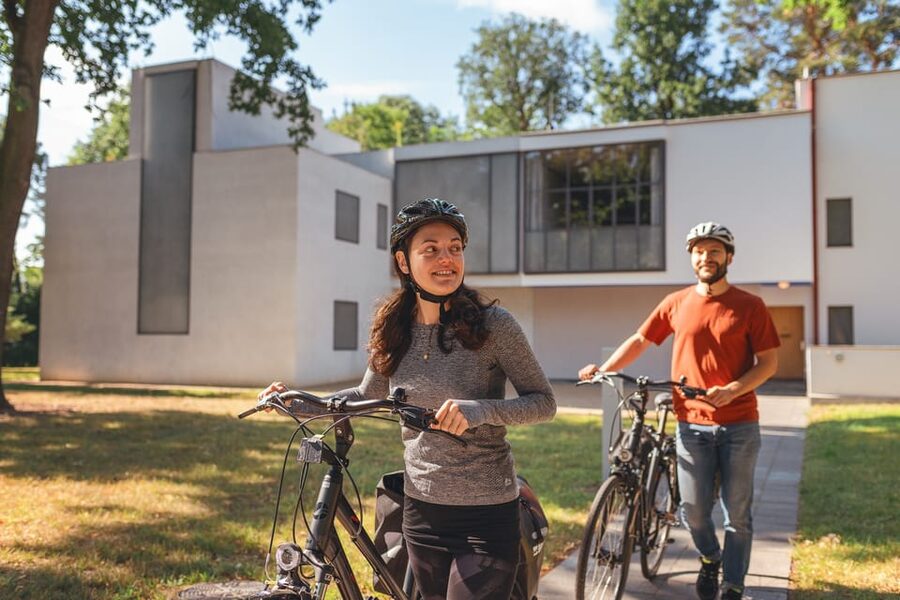 Dessau: Bauhausbauten Radtour - From the Elbe Kornhaus to the Tour’s Finish