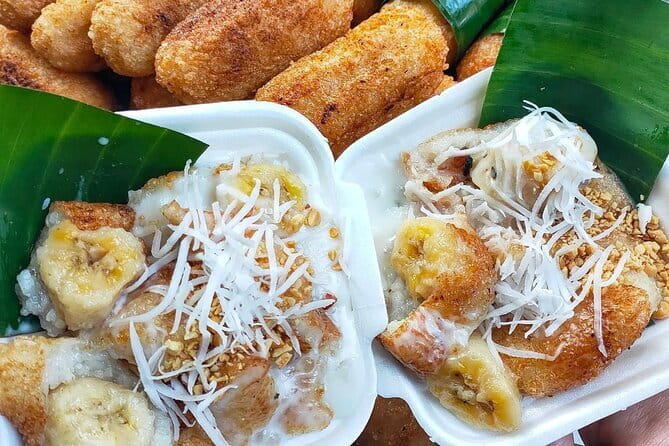 Discover Ho Chi Minh City’s Street Food & Hidden Life by Bicycle - Why the student guides matter
