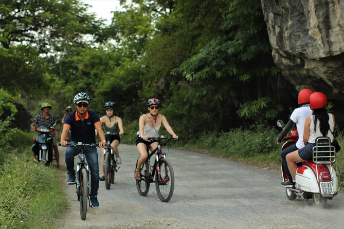 Discover Trang An Natural World Heritage, Bich Dong Pagoda, Cycling Day Tour - Leaving Hanoi early for Ninh Binh