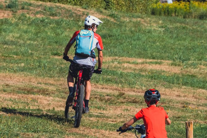 Discovery of a secret mountain pasture by electric mountain bike in Chamonix - What the listed valley stops tell you about the route