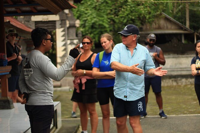 Downhill Cycling Ubud with Volcano, Rice Terrace and Educational - A family compound and a closer look at village life