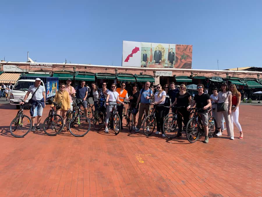 Dutch Bike Tour in Marrakech with Local Guide - Jemaa el Fnaa and Koutoubia Mosque