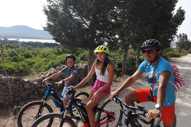 E-bike Excursion at Natural Park of Porto Conte - Punta Giglio - E-MTB Adventure - What the e-bike changes, and what it does not