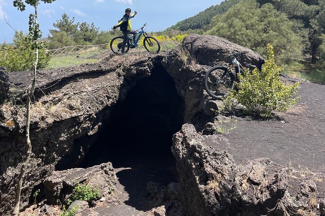 E-bike excursion on Etna - Key points to know before you ride