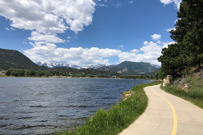 E-bike ride around the beautiful Estes Lake bike path - Key points to know