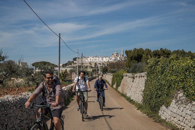 e-bike tour along the cycle path of the Apulian Aqueduct - Key points to know before you book