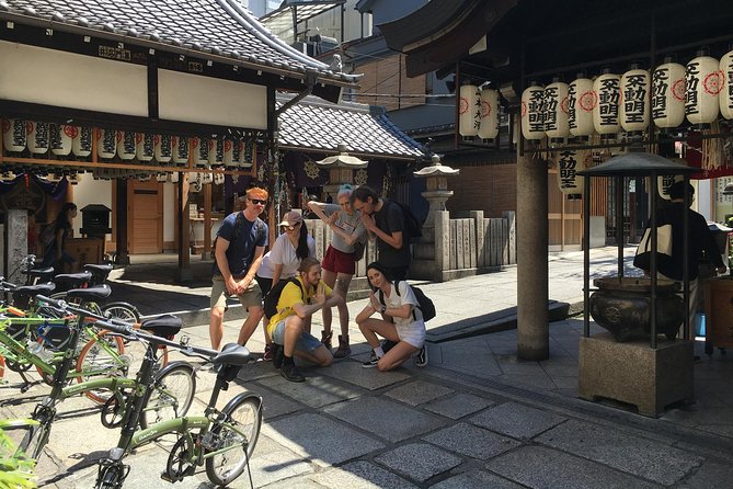 Eat, Drink & Cycle: Osaka Foodie Bike Tour - Sushi and kushikatsu finish the route