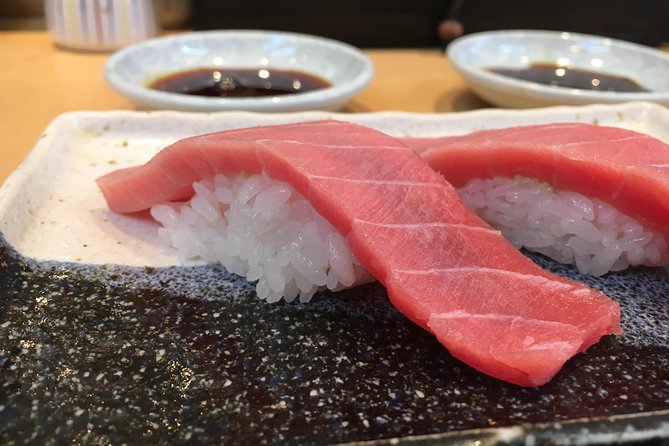 Eat, Drink & Cycle: Osaka Foodie Bike Tour - The guides shape the experience