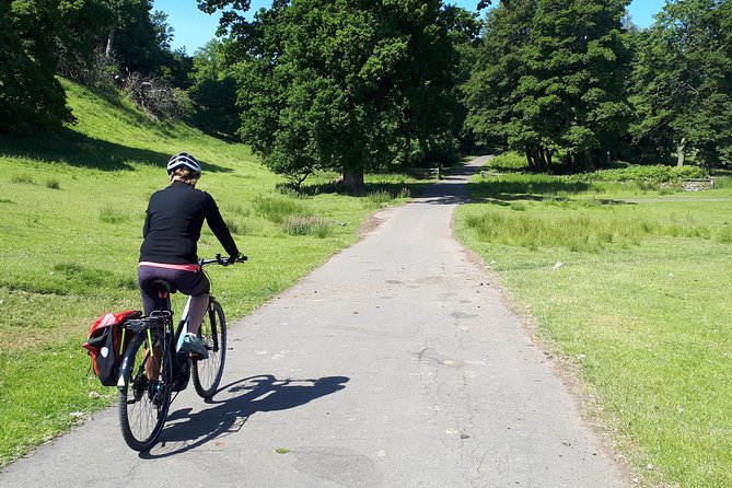 Edinburgh Bridges & Countryside BIke & Ebike Tour with Transfers - Barnton and the return to Edinburgh