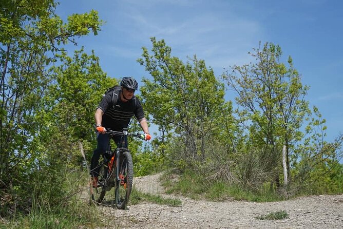 Electric Mountain Bike Rental in Bobbio - Choosing the right bike for your day