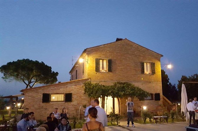 Enjoy a Wine Tasting after a cycling excursion in the magic of Tuscany - Cycling the hills around Montepulciano