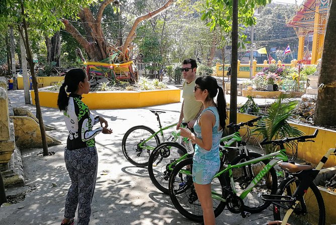 Explore Bangkok by Bike & Boat with Lunch - Through Thonburi’s lanes to Wat Khun