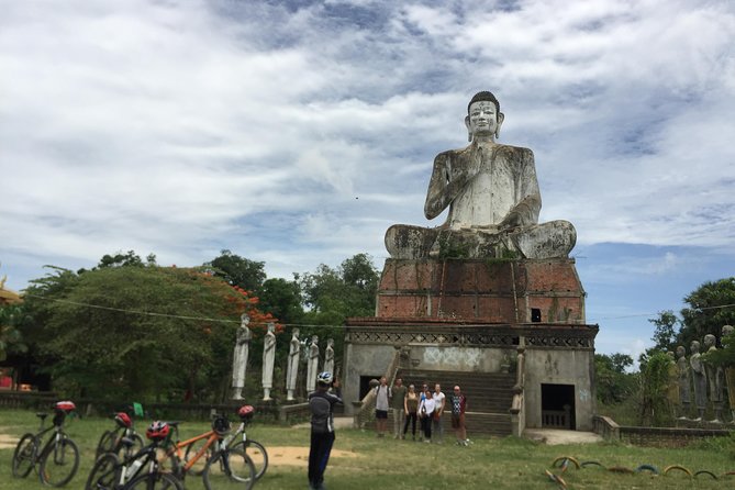 Explore local livelihood & countryside (Half-Day Cycling Tour) - The countryside ride toward Ek Phnom