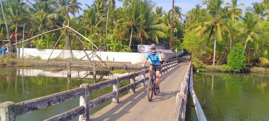 Fort Kochi Beach and Backwater eBike/Cycling Tour (Half Day) - Kannamali Beach and the coastal village