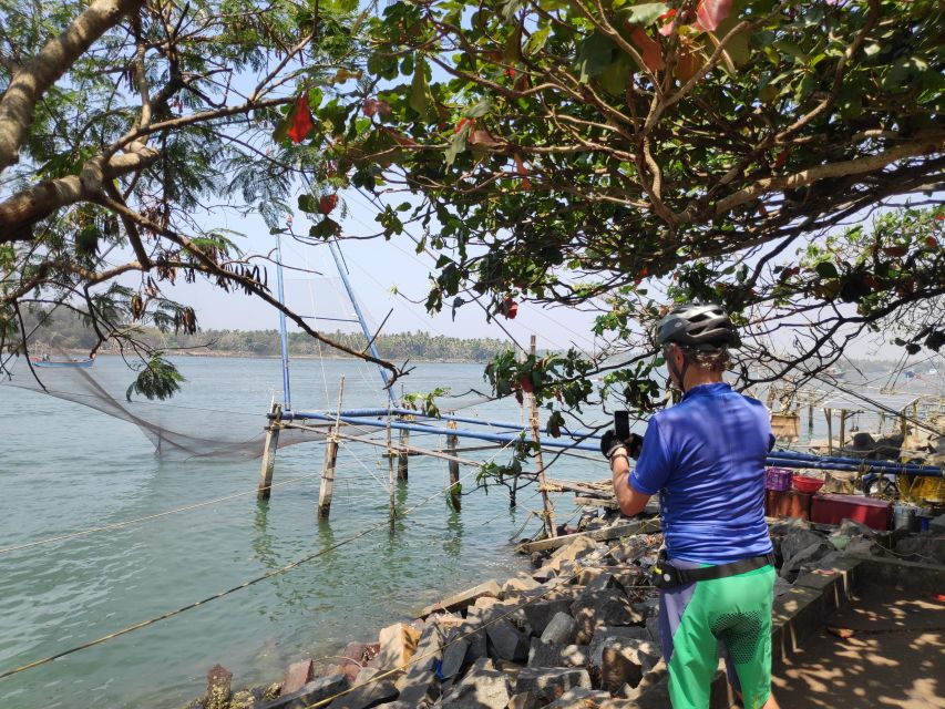 Fort Kochi Heritage Day Cycling Tour - Dhobi Khana, a glimpse of daily work