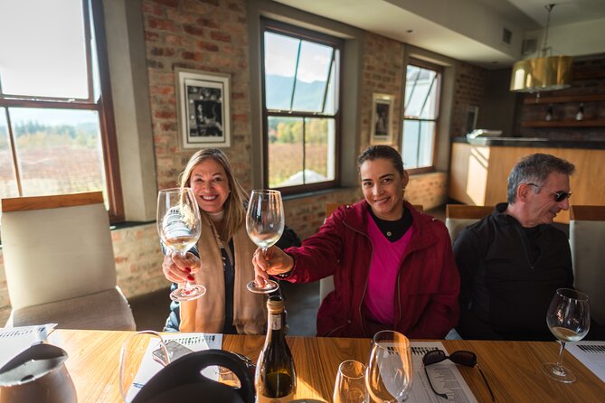 Franschhoek E-bike Ride & Wine w.Lunch - Mont Rochelle for a one-hour wine-farm lunch