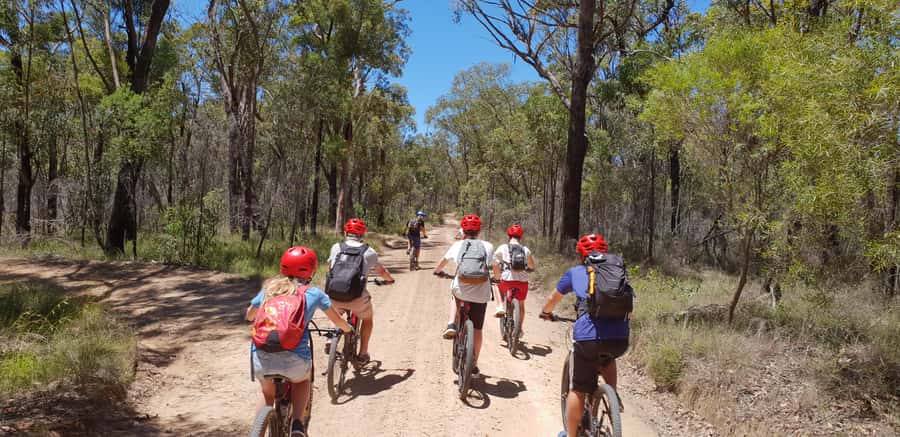 From Blue Mountains: Mountain e-Bike Ride, HANGING ROCK - Setting off from Blackheath with Sam