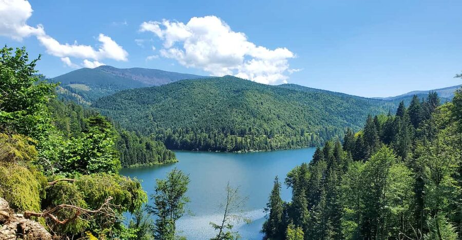 From Cluj: Mountain Bike around Lake Dragan - Meeting in central Cluj and reaching the starting view