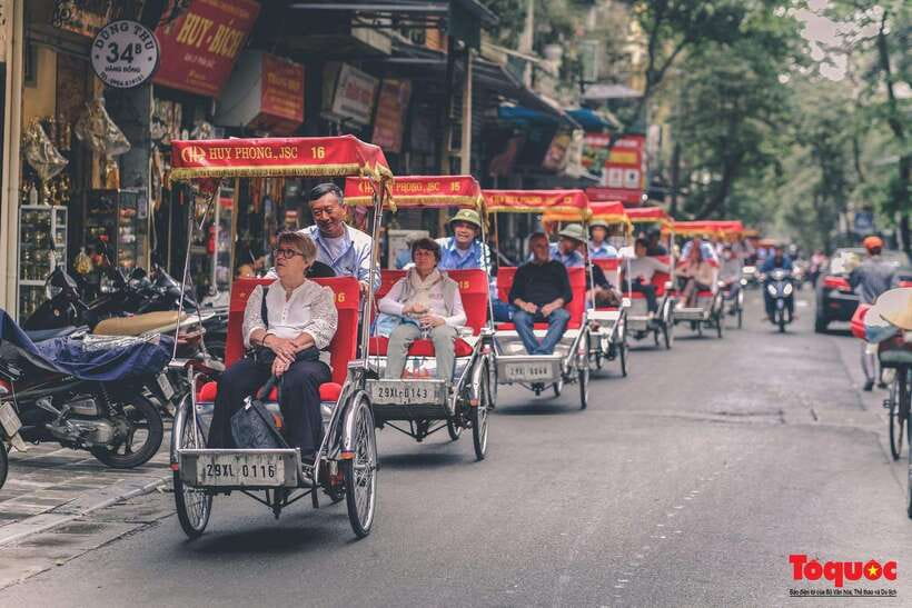 From Hanoi: City Sightseeing Cycling Panoramic Tour By Cyclo - Opera House and St. Joseph’s Cathedral