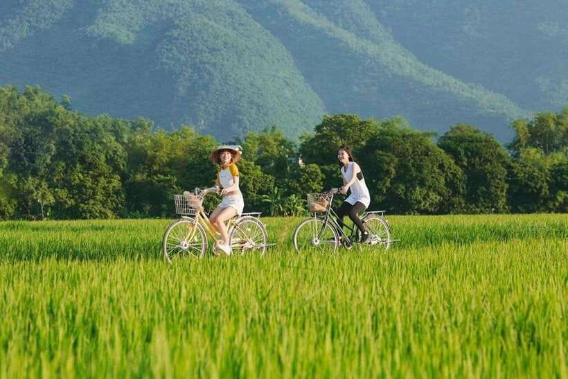 From Hanoi: Mai Chau Valley Day Trip with Cycling - Thung Khe Pass and the first big view
