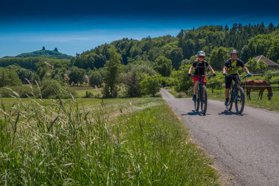 From Prague: E-Mountain Biking Trip to the Bohemian Paradise - Through the sandstone gorge