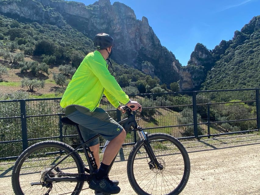 From Ronda: Via Verde de la Sierra Easy Cycling Tour - The 30 tunnels are the real signature