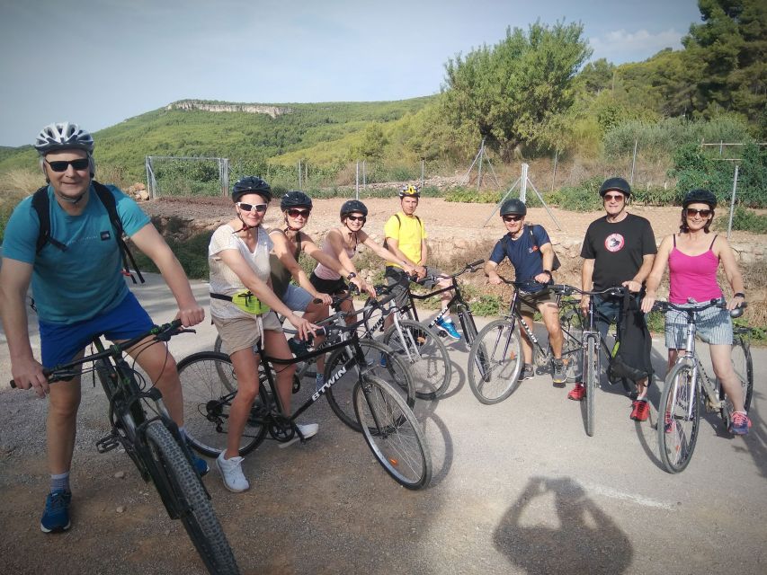 From Sitges: Cycling Tour with Winery visit and Tasting - Why the small group improves the day