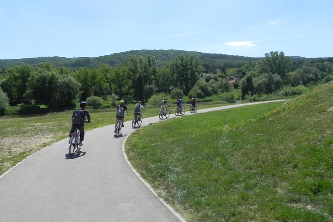 Full-Day Countryside Bike Tour to Karlstejn Castle (small group) - The train ride back to Prague