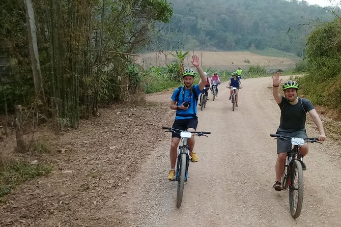 Full Day Cycling Amazing Chiangrai countryside and the White temple - Amon, Bee, and the value of a small group