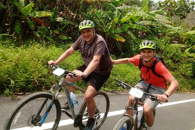 Full Day Cycling Amazing Chiangrai countryside and the White temple - Timing, cancellations, and practical booking advice