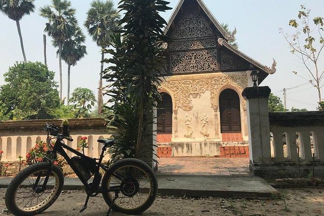 Full-day E-bike Countryside and Nam Phrae (flat-hilly, GUIDED) - Pickup timing and the full eight-hour schedule