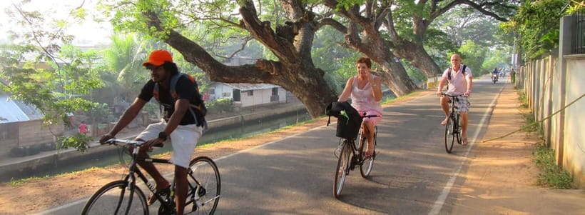 Galle: All Inclusive City & Fort Guided Cycling tour - Scenic streets, ocean air, and lesser-seen lanes