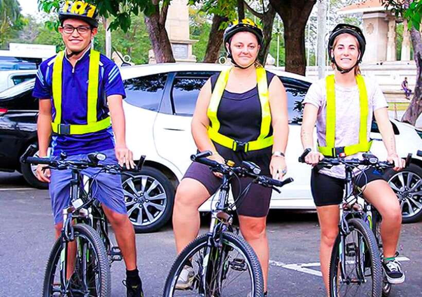 Galle: All Inclusive City & Fort Guided Cycling tour - What the all-inclusive setup really adds