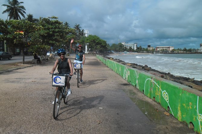 Galle Fort and City Cycling Tour - Choice of E-Bike or Manual - Why cycling works better than a quick fort walk